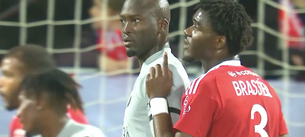  雷恩中场核心传射建功，助力球队击败布雷斯特