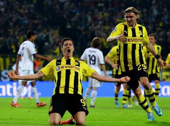  多特蒙德青春风暴席卷德甲，年轻阵容展露锋芒